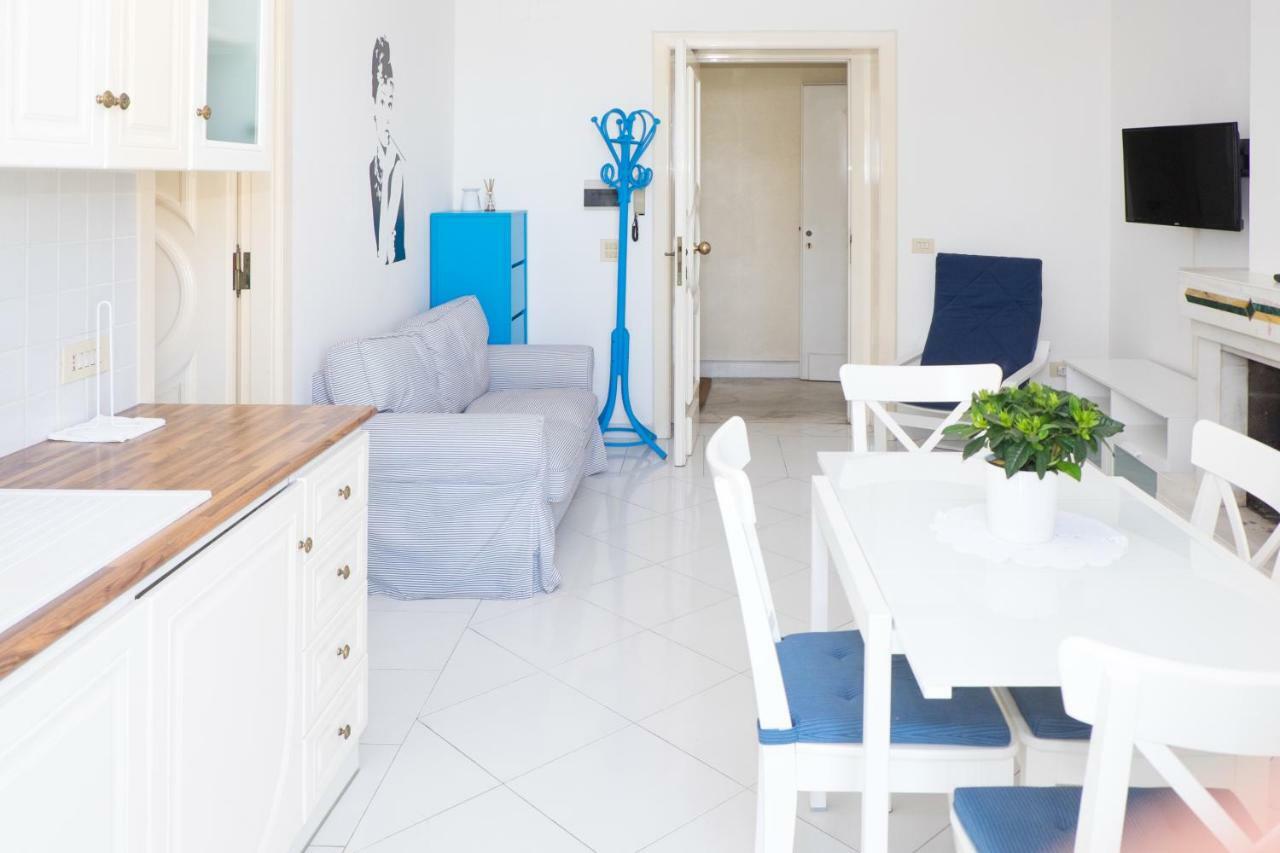 "White Mermaid" - Sorrento Downtown Sea View Apartment Kültér fotó